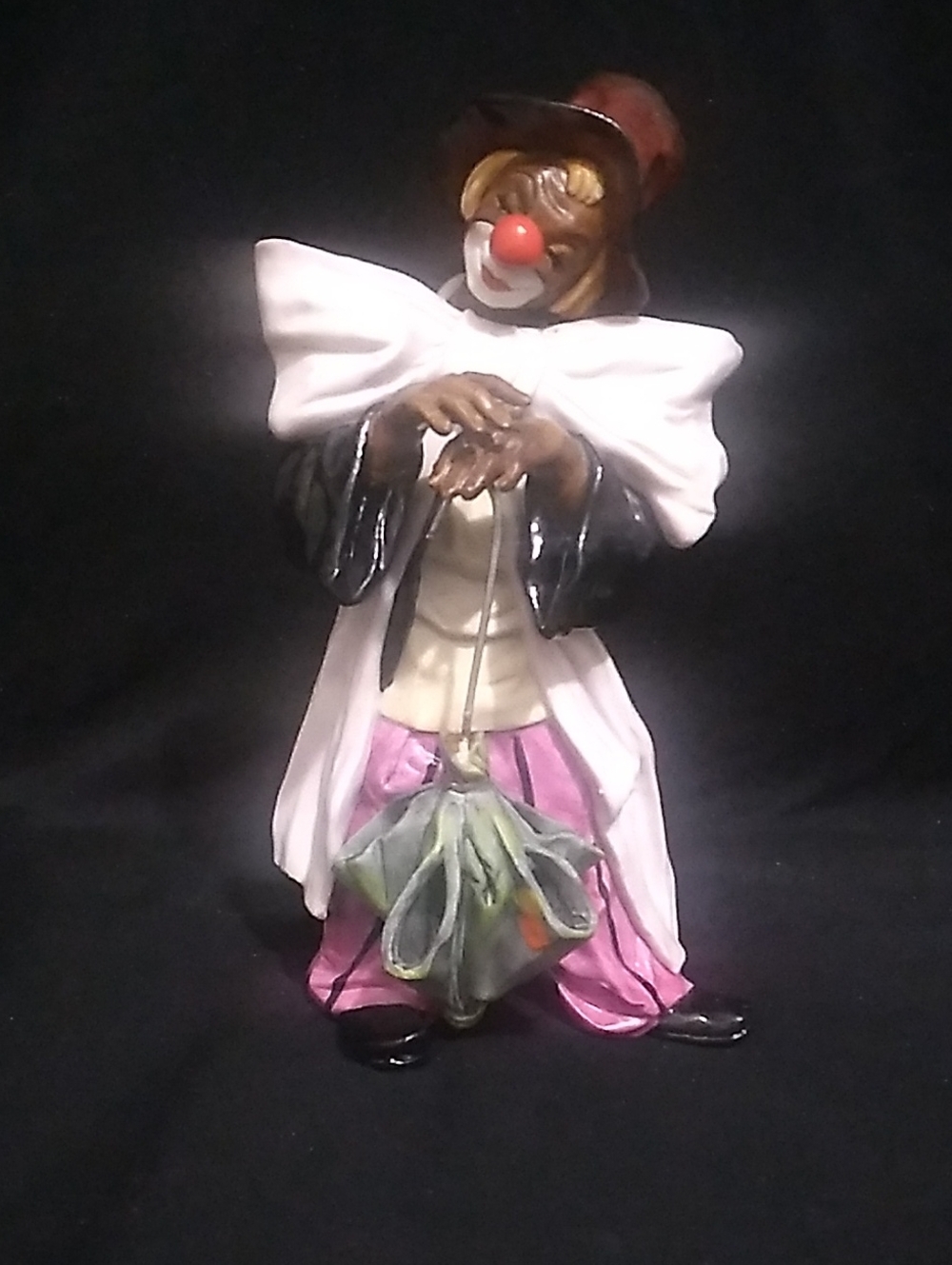Vintage Marks & Rosenfeild Ceramic Circus Clown Figurine W Umbrella (B3)